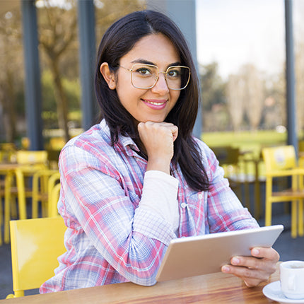 Procurement manager review